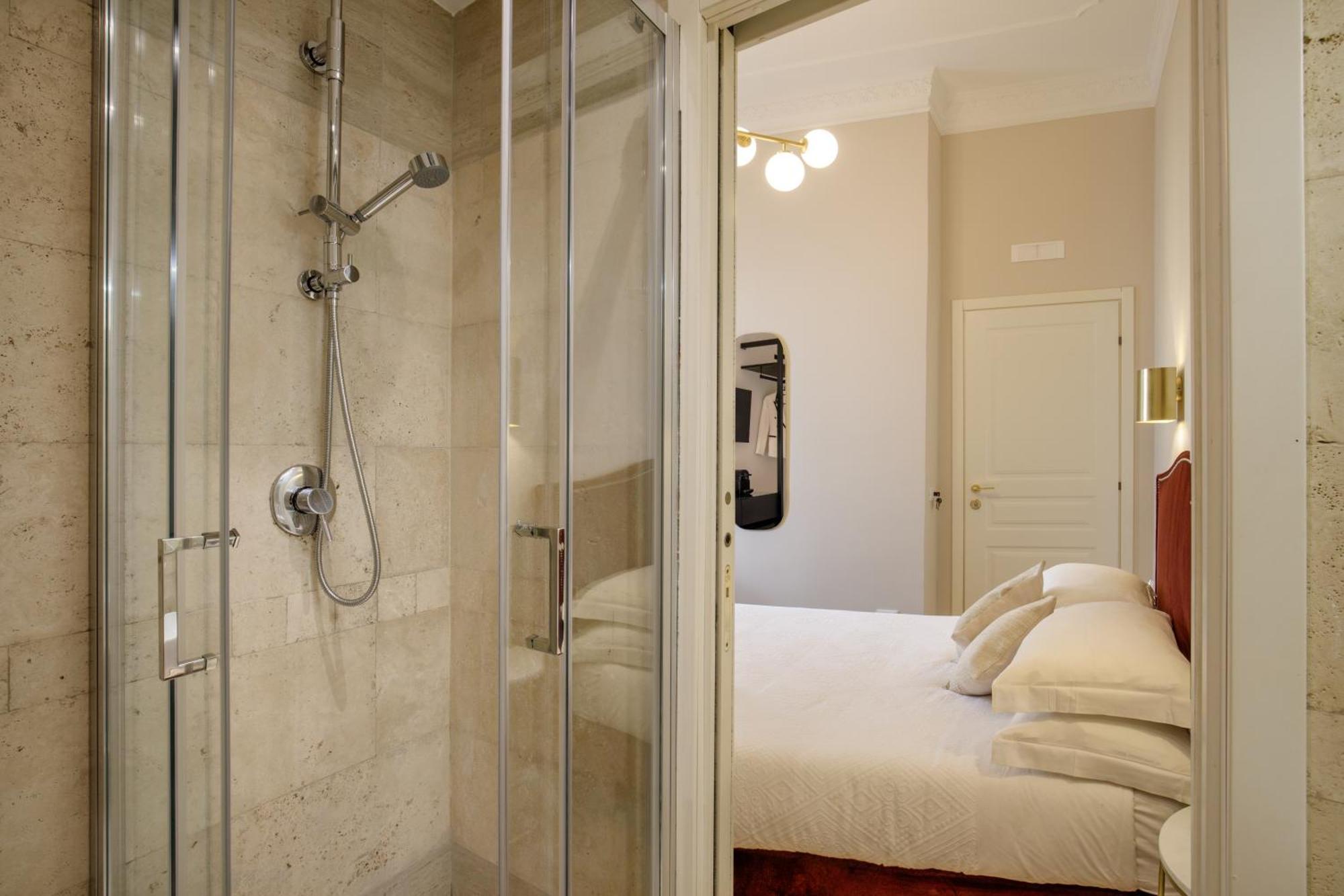 Daplace - Santa Susanna Suites Rome Bagian luar foto