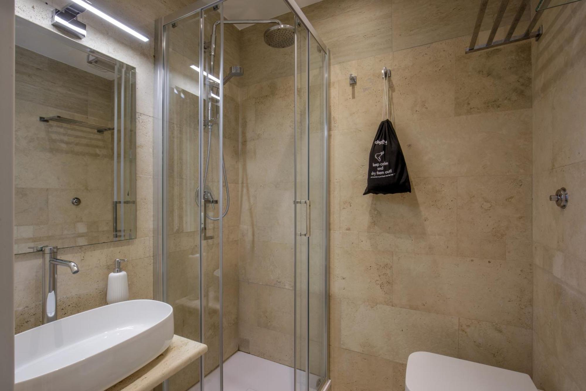 Daplace - Santa Susanna Suites Rome Bagian luar foto